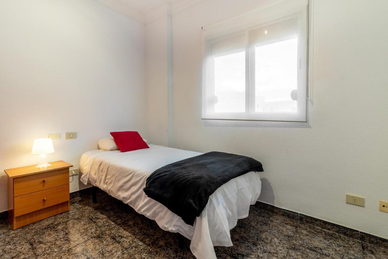 Flatguest Cicer - 3Bdr + Balcony + Beach ลาสปัลมาส เด กรานคานาเรีย ภายนอก รูปภาพ